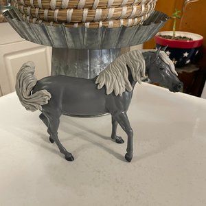 Breyer Arabian Horse Figure "Whisper" Dark and Light Gray Color